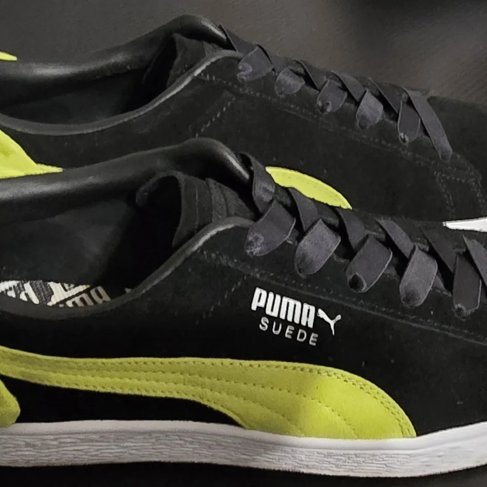 Black and green with bow womens puma shoes size 9.5 - Picture 2 of 7